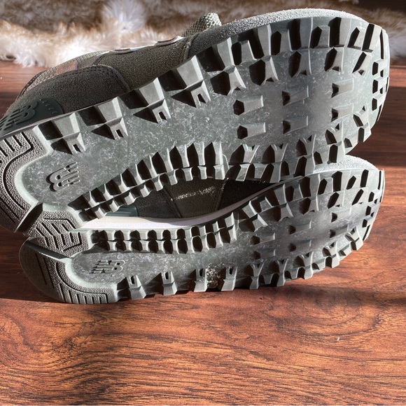 New Balance 574 - Green and Pink - Picture 4 of 6